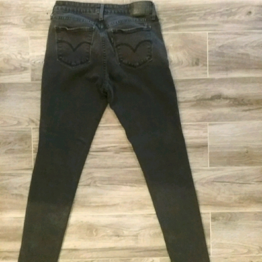 Black Levis Skinny 711 Jeans